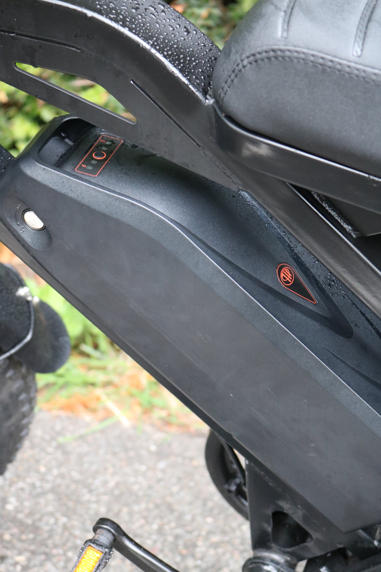 E-BEAST A20 Fatbike — EU-Legal Electric Bike (25 km/h, 250W)